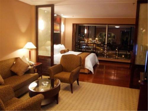 Qingdao Blue Horizon Hotel(laoshan)