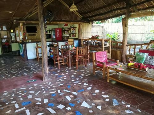 Hotel Bohol-lahoy Dive And Beach Resort