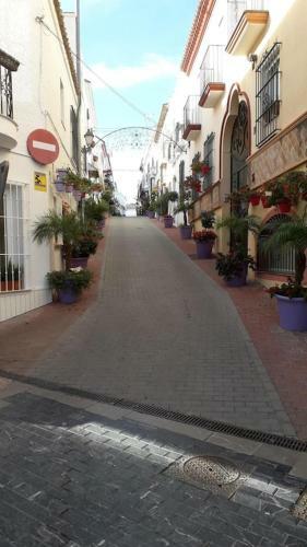 Duquesa Fairways 82, A Spacious Apartment With Fabulous Views And Facilities