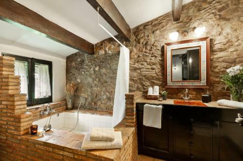 Casa Can Burjats Con Piscina Y Chimenea