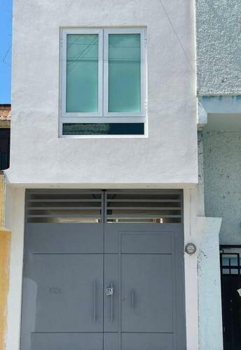 Casa Con Vibra Juvenil, Confortable Y C�lida!
