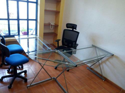 Agbhub Coworking & Rooms