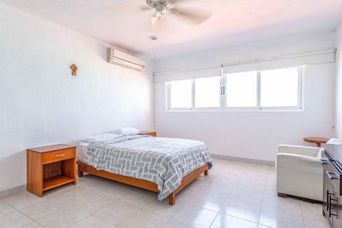 Casa La Roca A La Orilla Del Mar Yucatan