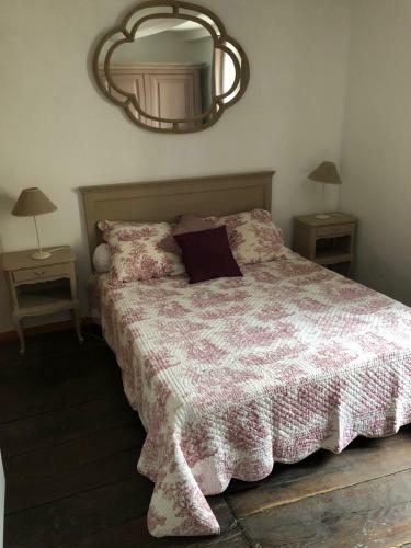 Hostal Le Boustroph�don