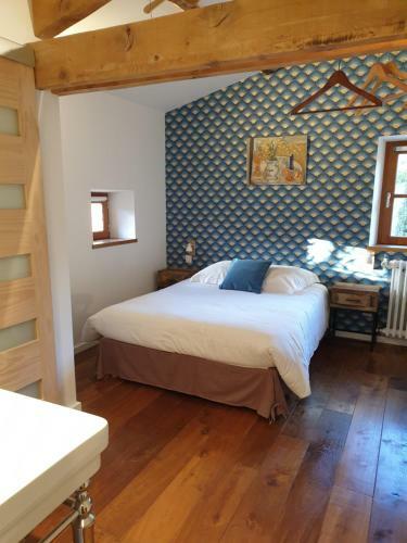 Hostal L�-haut "maison D'h�tes"