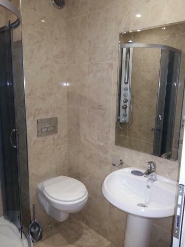 Hostal Guest Rooms Harmony