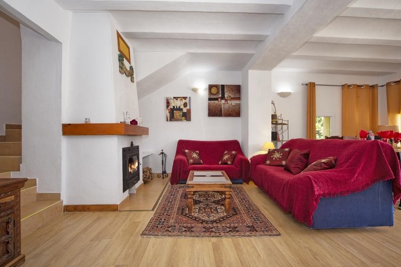 Sunny Villa