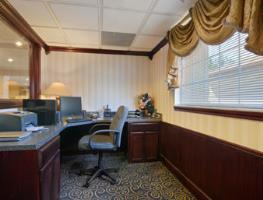 Hotel Baymont Inn And Suites Carthage