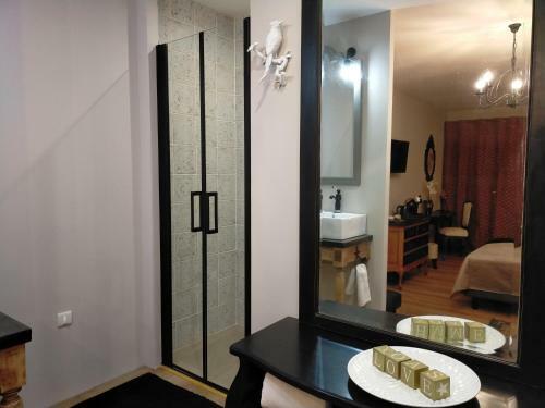 Hostal Les Terres D'aramis: Maison D'h�tes � Aramits (64)
