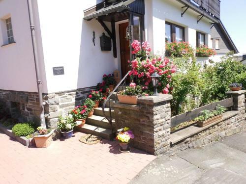 Nice, Comfortable Apartment In Langewiese Near Winterberg