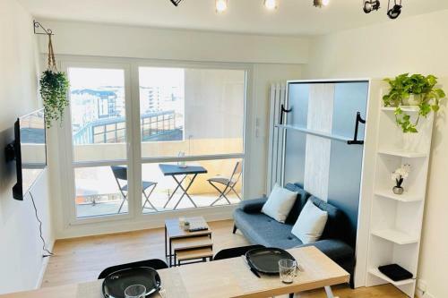 Very Nice Studio Deco Close To Switzerland