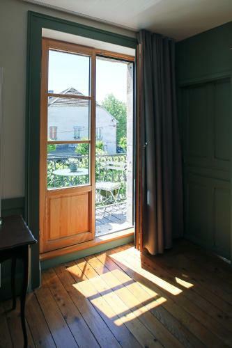 Hostal Arc En Sel Maison D?h�tes