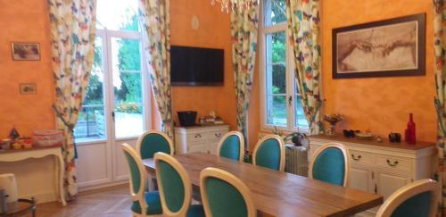 Hostal Chambres D'h�tes Le Petit Roche