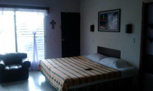 Bed & Breakfast Hostal Do�a Marta