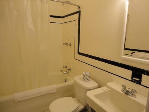 Lenox Hotel And Suites