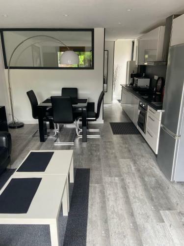 Apartamento Charmant Studio Neuf de 40m2 / Tout Confort