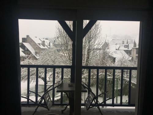 Le Balcon Face � L'aspin