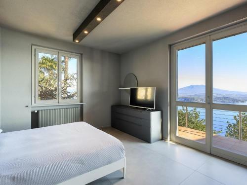 Villa Falcone 3 Bedrooms 6 Pax