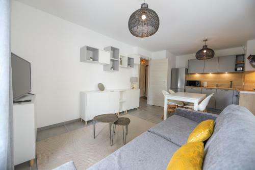 Apartamento Le Romain -1-bedroom With Private Garage