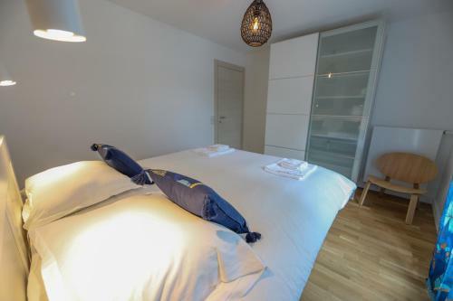 Apartamento Le Romain -1-bedroom With Private Garage
