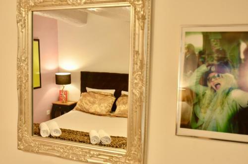 Artistic Antibes Apartment