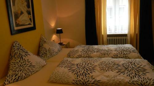 Bed & Breakfast Gastehaus Am Calmont