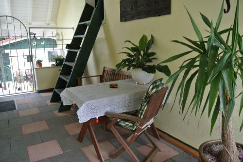 Apartamento Ferienwohnung Finningen
