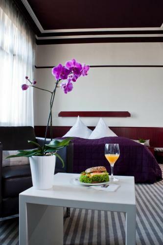 Hotel Neuer Karlshof