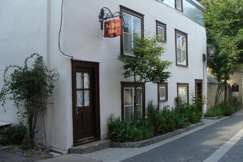 Hotel Au Petit H�tel