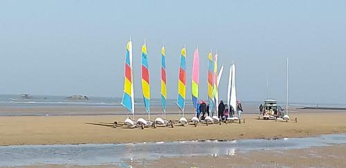 Apartamento Au 13 : Fenetres Sur Arromanches
