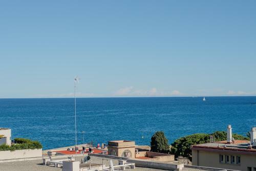 Apartamento High Standing With Incredible Old Antibes And Sea Views