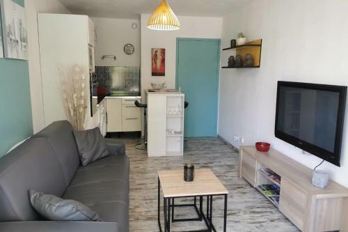 Apartamento Design Studio With Terrace And Swimming Pool