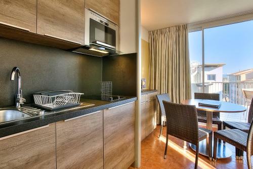 Apartment Port Prestige