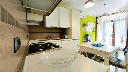 Colors Pool Apartment