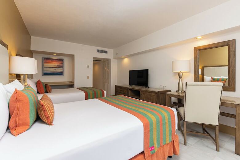 Hotel Tesoro Ixtapa All Inclusive
