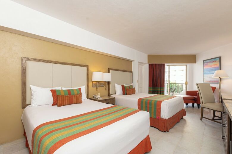 Hotel Tesoro Ixtapa All Inclusive