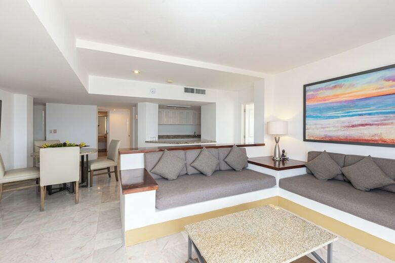 Hotel Tesoro Ixtapa All Inclusive