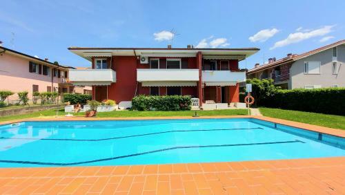 Chiara Pool Apartment