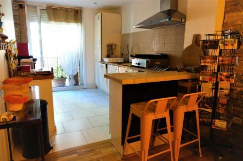 Maison Small Luxury ( Planxa,suite,solarium,jacuzzi,pas de Vis � Vis)