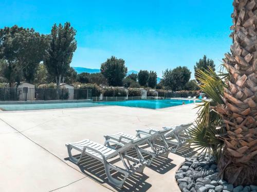 Holiday Home Camping La Plage - Agl273