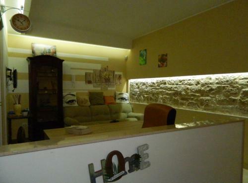 Torre Anna Historical Center Living