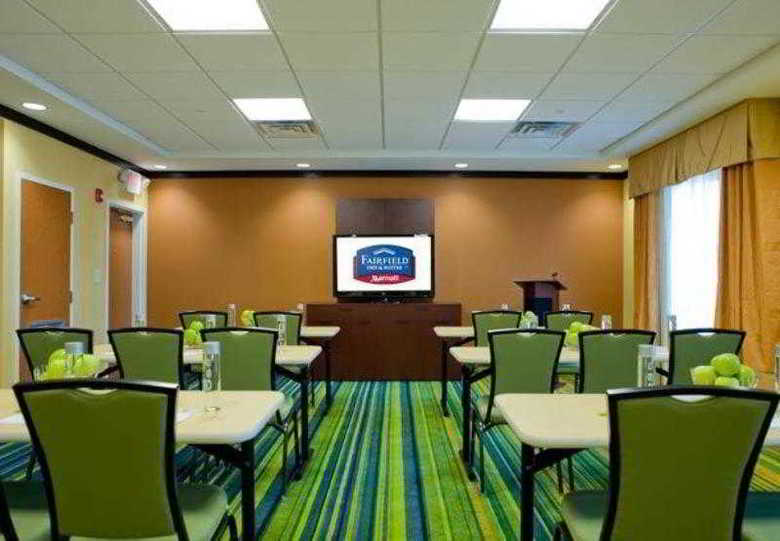 Hotel Fairfield Inn & Suites Commerce