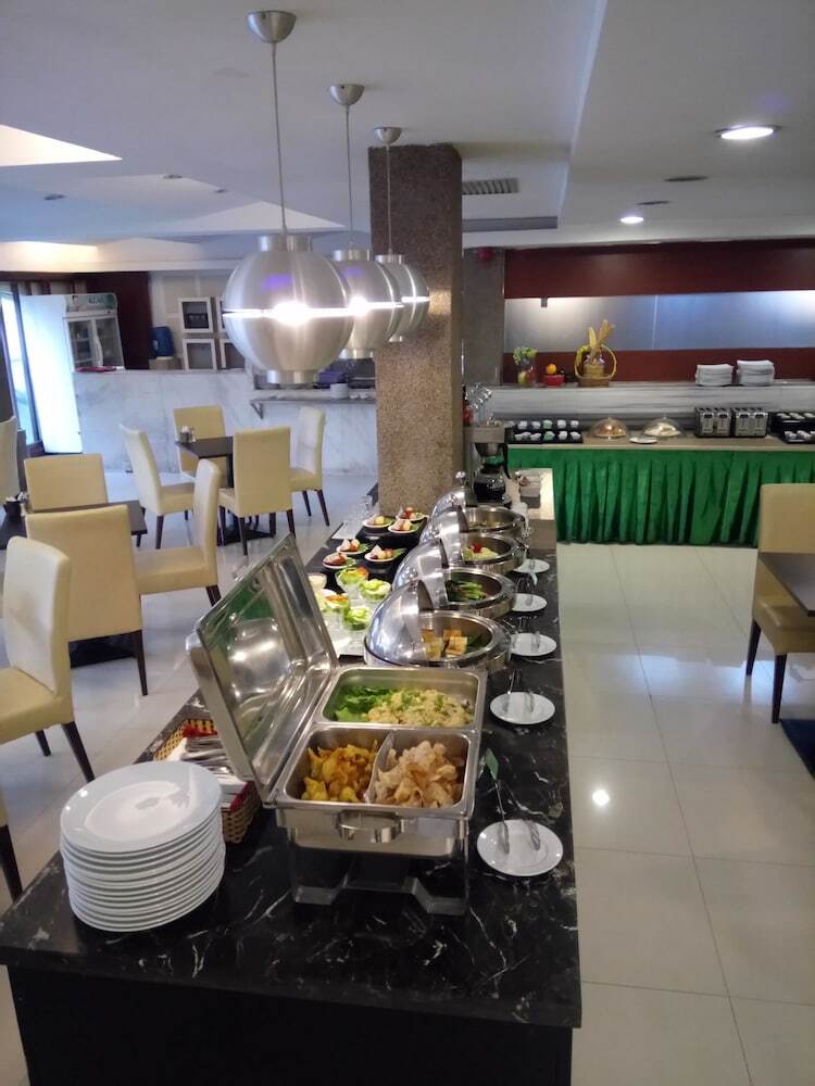 Queen Boutique Hotel