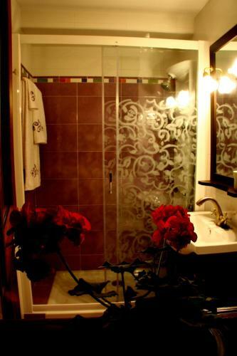 Apartamentos Huerta Car�a I Y II