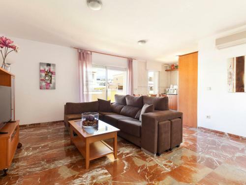 Apartment Cascadas De La Marina 2