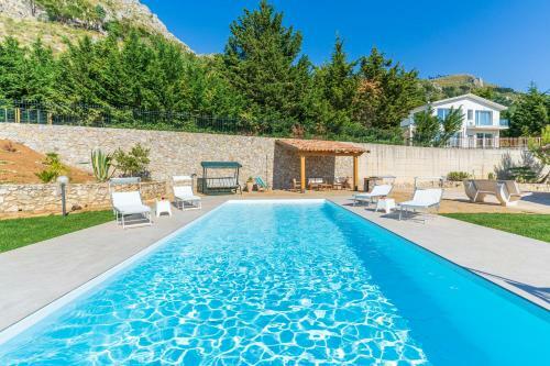 Villa Romitello Con Piscina Total Relax