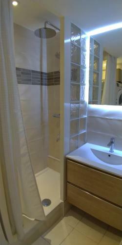 Apartamento Aux Pieds Des Ar�nes