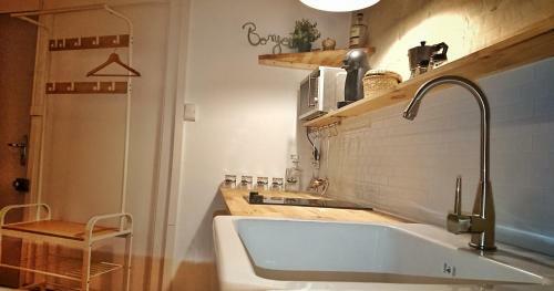 Apartamento Place de La Roquette, Centre Historique