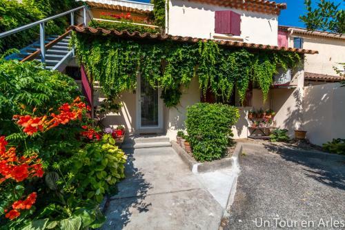 Apartamentos Un Tour En Arles