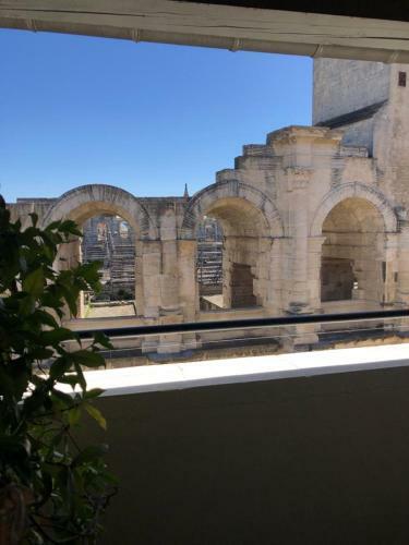 Apartamento Studio Climatis� Avec Balcon Face Aux Ar�nes D'arles